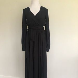 NWT VICI Long Sleeve Maxi Dress